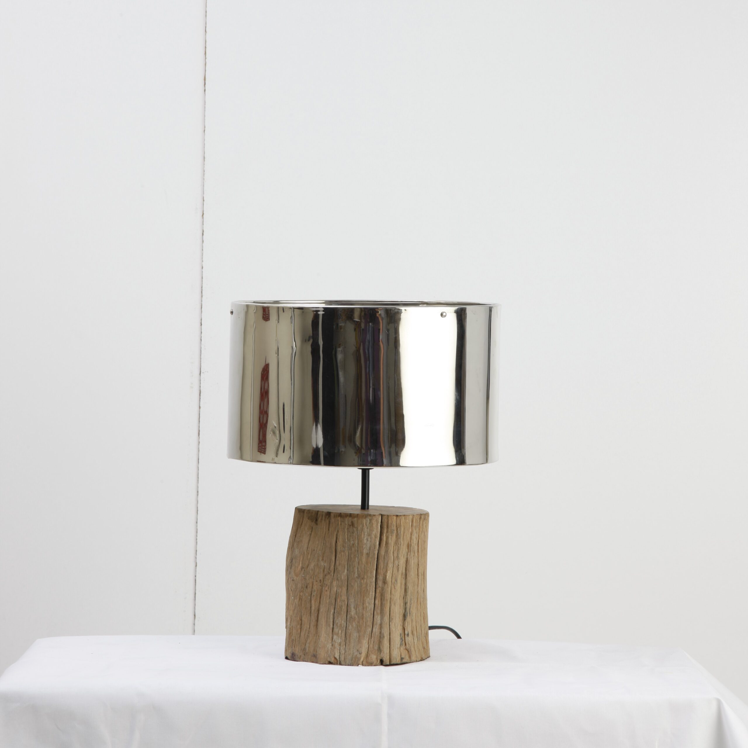 Tsuki Kage Teakroot Lamp - Image 4