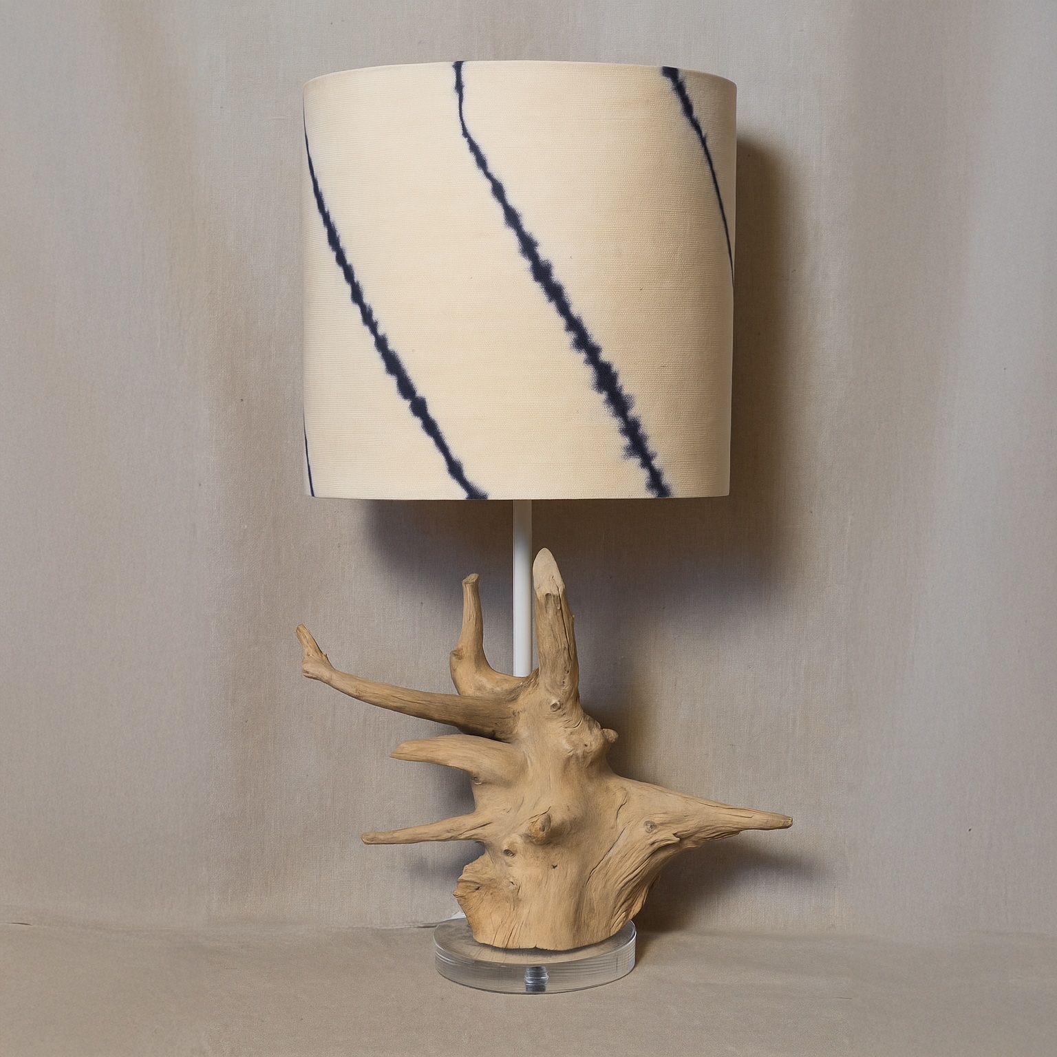 Kaze Line Driftwood Lamp