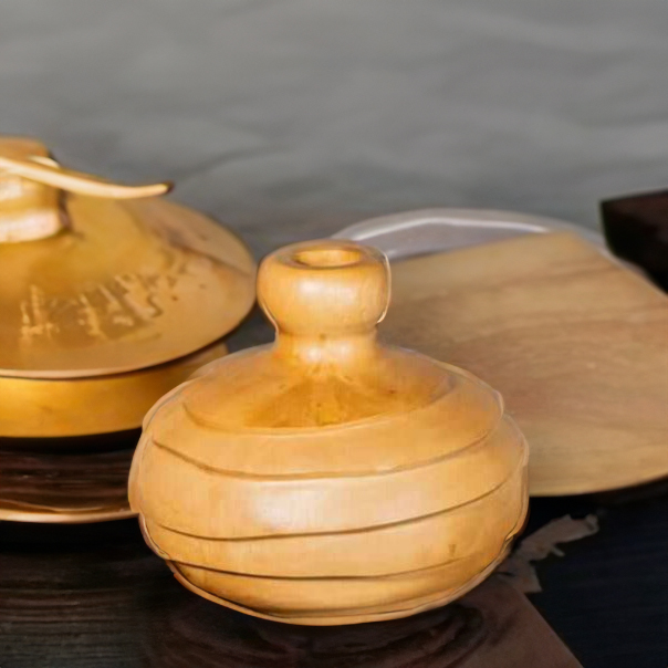 Hinoki Growth Vase - Image 3