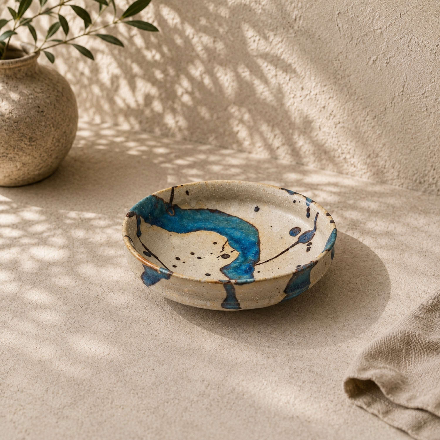 Japanese Artisan Blue Glaze Serving Bowl – 14 cm - Image 2